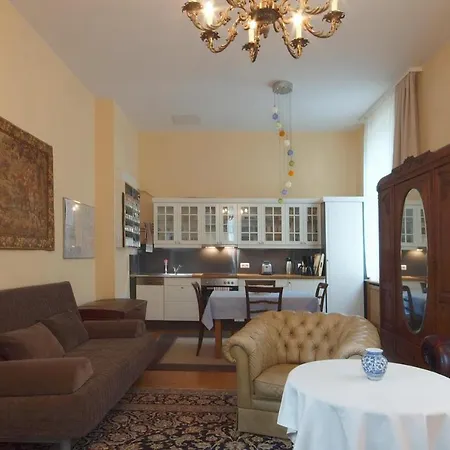 アパート Haniel Paul ドレスデン